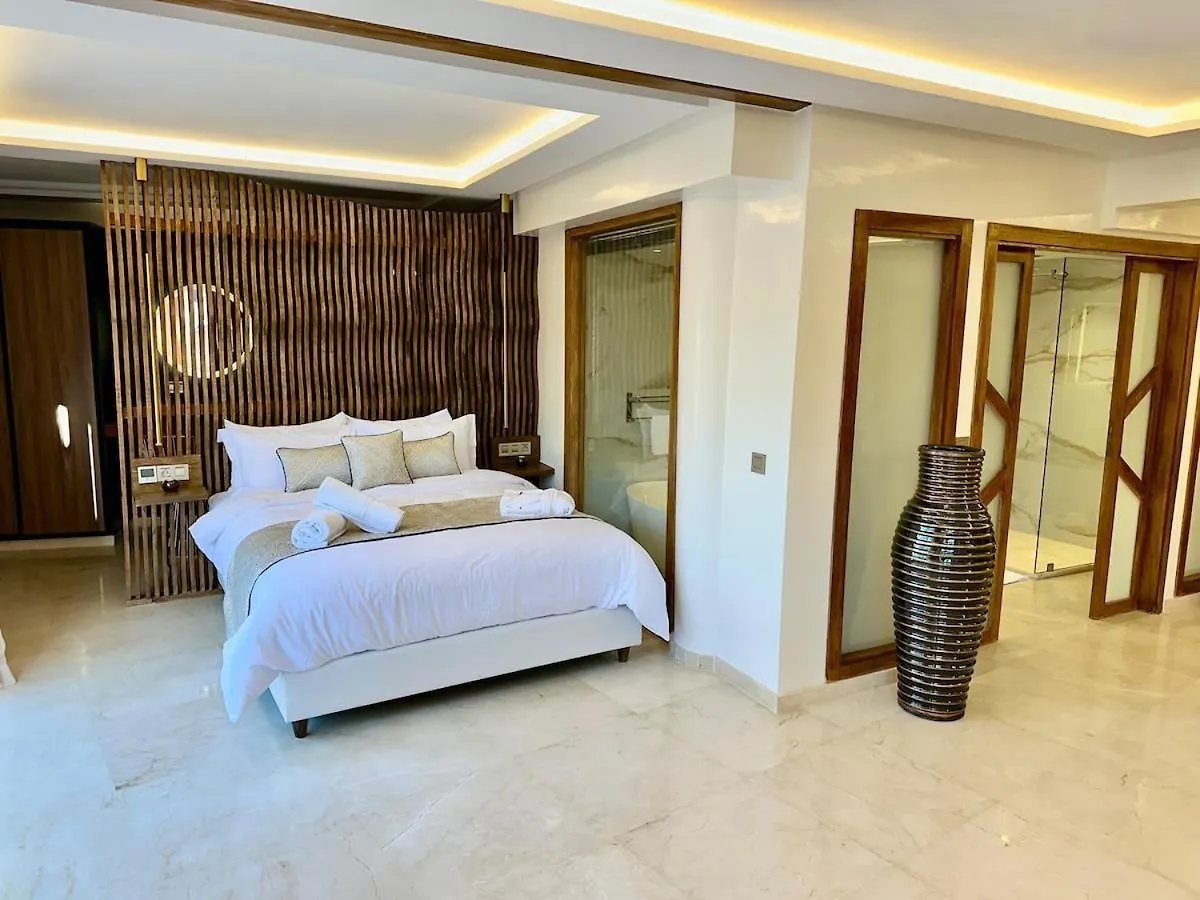 Apartment Yves Saint Laurent Jacuzzi Elegance Marrakesh