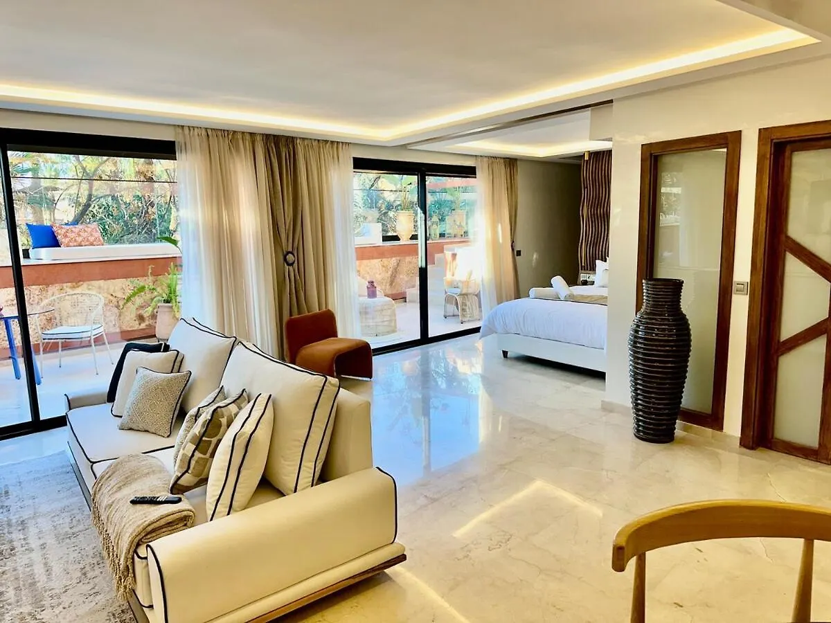 Apartment Yves Saint Laurent Jacuzzi Elegance Marrakesh